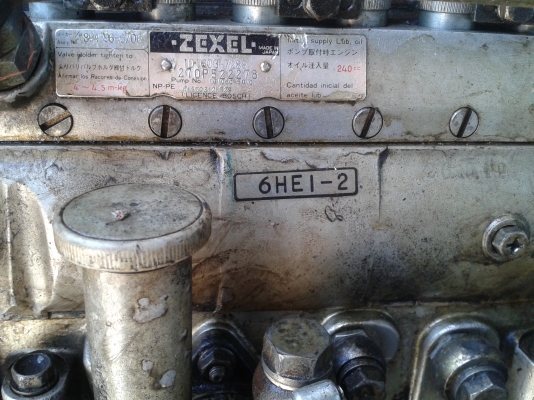 ขายครับ เครื่อง ISUZU 6HE1 / 195 แรง มีใบคุมเครื่องครับ