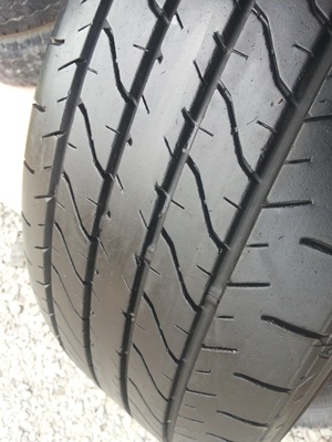 ขายยาง215/55/17 ปี 12 DUNLOP SP270 1 ชุด ขายยาง215/55/17 ปี 12 DUNLOP SP270 1 ชุด