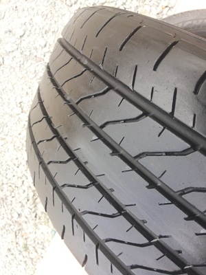 ขายยาง215/55/17 ปี 12 DUNLOP SP270 1 ชุด ขายยาง215/55/17 ปี 12 DUNLOP SP270 1 ชุด