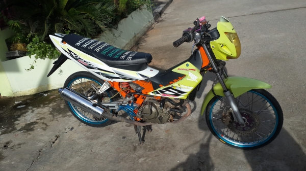 ขาย SONIC 125 ตัวแรง 14500ลดด่วนๆเหลือ12000