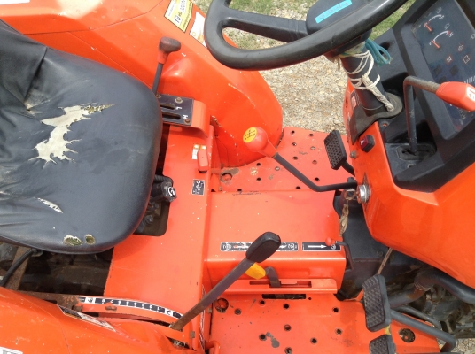 ขายครับ  Kubota L3408 สภาพสวยๆครับ 34 แรง สองเพลา เพาเวอร์