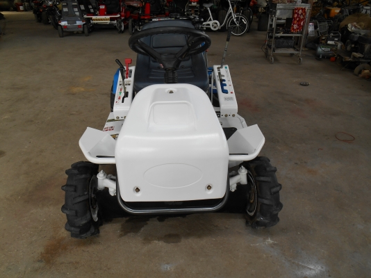 ขายรถตัดหญ้า OREC RM90V 11แรง พร้อมใช้งาน ขายรถตัดหญ้า OREC RM90V 11แรง พร้อมใช้งาน