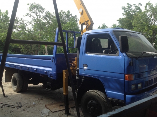 รถเครน 2.9  ตัน  ร็อกกี้  175 แรงม้า   ครัชชีใหญ่ตลอดเส้น ขายสด ผ่อน