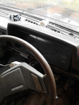 ขายรถกระบะนิสสันเครื่อง td25 28,000 บาท ขายรถกระบะนิสสันเครื่อง td25 28,000 บาท