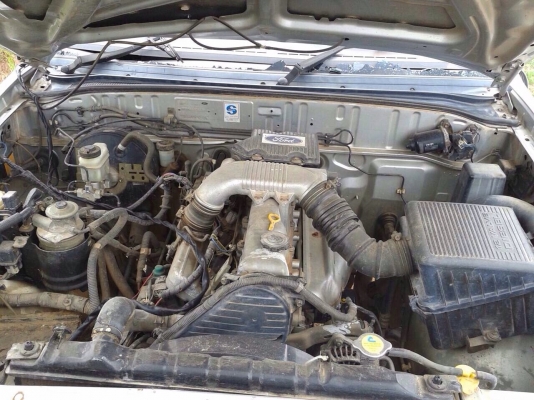 ซากรถฟรอดหังเดียว เครื่อง2500 สวยมาก โอนลอยรื้อขายทุกชิ้น ซากรถฟรอดหังเดียว เครื่อง2500 สวยมาก โอนลอยรื้อขายทุกชิ้น