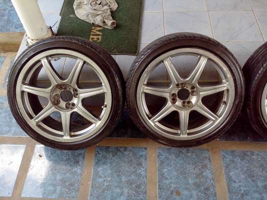 ขายล้อ LENSO17 off35 กว้าง7นิ้ว 4รู100 -114.3 ขายล้อ LENSO17 off35 กว้าง7นิ้ว 4รู100 -114.3