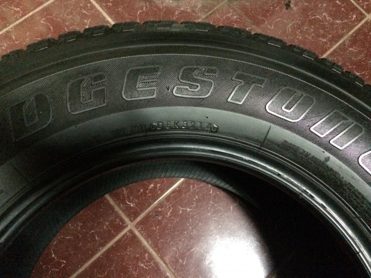 ขาย ยาง 245-70-16 ปี15 เนียนๆ