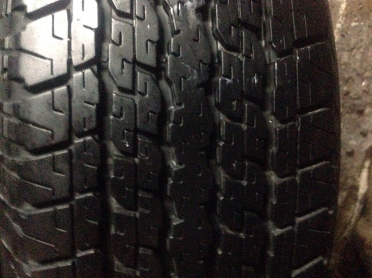 ขาย ยาง 245-70-16 ปี15 เนียนๆ