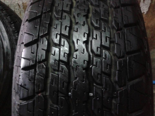 ขาย ยาง 245-70-16 ปี15 เนียนๆ