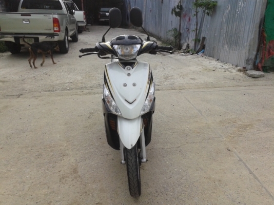 ขายด่วน Mio 115i ราคา 18500 บาท รถสวยสภาพดี รถเดิมๆ เครื่องเดิมๆ เอกสารครบพร้อมชุดโอน ภาษี พรบ.ยังไม่ขาด สนใจโทร 089-8859869 เดช  *** ยินดีรับบัตรเครดิตทุกธนาคาร ***