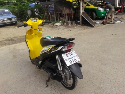 ขายด่วน Mio 115i ราคา 18500 บาท รถสวยสภาพดี รถเดิมๆ เครื่องเดิมๆ เอกสารครบพร้อมชุดโอน ภาษี พรบ.ยังไม่ขาด สนใจโทร 089-8859869 เดช  *** ยินดีรับบัตรเครดิตทุกธนาคาร ***