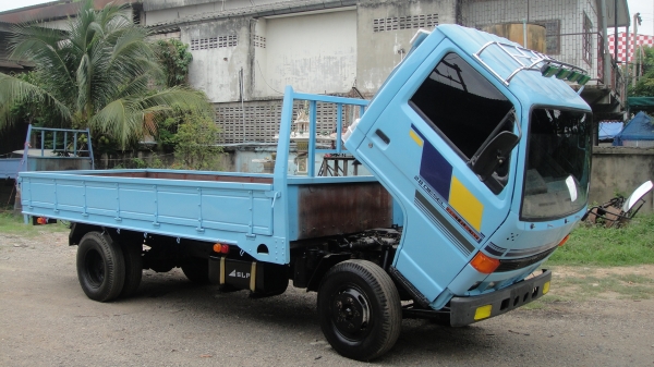 ISUZU NKR รถห้างแท้มีหูช้าง NKR58LU5 ดาวน์65000