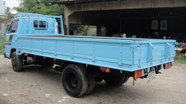 ISUZU NKR รถห้างแท้มีหูช้าง NKR58LU5 ดาวน์65000