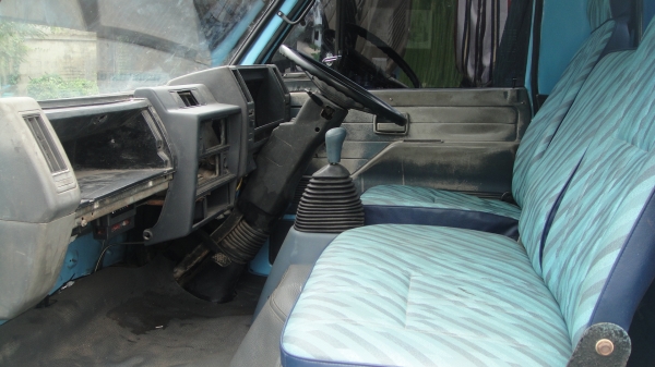 ISUZU NKR รถห้างแท้มีหูช้าง NKR58LU5 ดาวน์65000