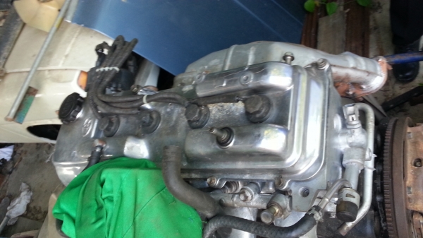 ขายเครื่องยนต์ 2L มีเลข และ 3RZ