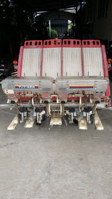 รถปลูกข้าวนั่งขับ YANMAR พร้อมกล่องหยอดปุ๋ยด้านหลัง เก่าญี่ปุ่น สภาพสวย เครื่องยนต์ติดง่าย สภาพพร้อมใช้งาน