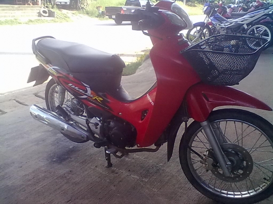 ฮอนด้า เวฟ 125 sรถเดิมเครื่องเดิมสีสวยมีเอกสารพรอ้มโอน
