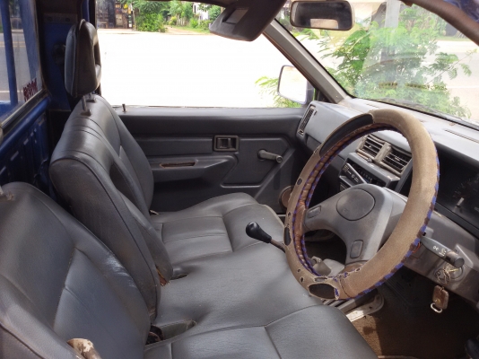 นิสสันฝาแดง หัวเดียว สวยๆ 89000 นิสสันฝาแดง หัวเดียว สวยๆ 89000