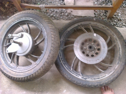 ขายล้อ xs  ราคา 3500