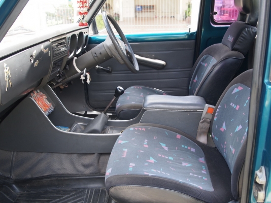 Mazda Familia 1300 แคป 5 เกียร์ Mazda Familia 1300 แคป 5 เกียร์