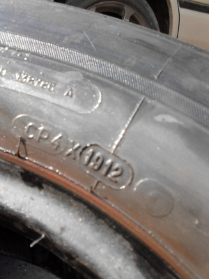 195R14   MICHELIN XCD  ปี2012  มี 3 เส้น   โทร.081-427-3941