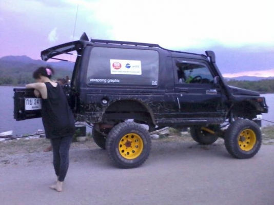 ต้องการขาย SUZUKI CARIBIAN ปี 38-39 ต้องการขาย SUZUKI CARIBIAN ปี 38-39