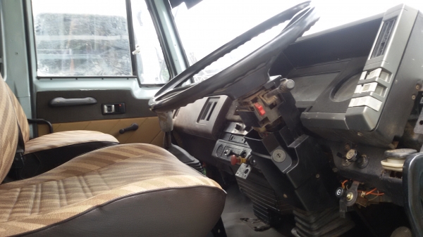 ขาย 10 ล้อดั๊ม อีซูซุ 240 แรง ปี94