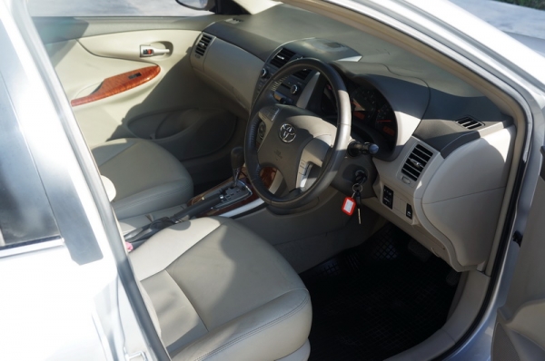 TOYOTA ALTIS ปี 2008 ตัวTOP สุด 1.8 G รถสวย ARIBAG คู่หน้า เบรค ABS ล้อ MAX เบาะหนัง เครื่องวิ่งดี ช่วงล่างแน่น แอร์เย็นๆ เกียร์ปกติ ภายในลายไม้ สภาพสวย สีสวย รถพร้อมใช้งาน จัดไฟแนนได้ TOYOTA ALTIS ปี 2008 ตัวTOP สุด 1.8 G รถสวย ARIBAG คู่หน้า เบรค ABS ล้อ MAX เบาะหนัง เครื่องวิ่งดี ช่วงล่างแน่น แอร์เย็นๆ เกียร์ปกติ ภายในลายไม้ สภาพสวย สีสวย รถพร้อมใช้งาน จัดไฟแนนได้