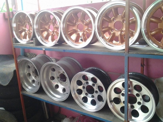 กล้วย enkei 13x7 = 3 ลูก 13x6 = 2 ลูก รวม 5 ลูก