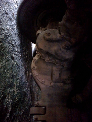 ขายช่วงล่าง3Mสองเพลา สภาพสวย ราคา11000 บาท สนใจติดต่อได้ที่ 087-8488252