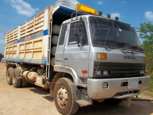 ขาย นิสสัน UD CWM430HT / ติดแก๊ส NGV 100\% 10 ถัง / สองเพลาดั๊ม ( มีขาย 5 คัน )