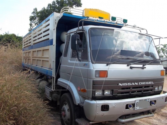 ขาย นิสสัน UD CWM430HT / ติดแก๊ส NGV 100\% 10 ถัง / สองเพลาดั๊ม ( มีขาย 5 คัน )