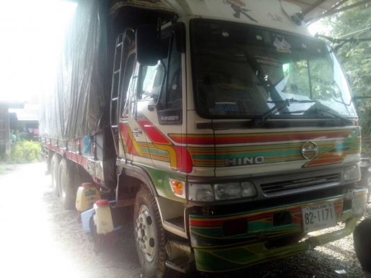 สิบล้อ1เพลาล่องสวยพร้อมเล่มทะเบียน สิบล้อ1เพลาล่องสวยพร้อมเล่มทะเบียน