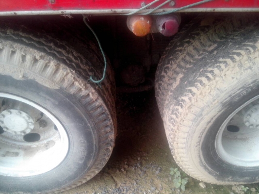 สิบล้อ1เพลาล่องสวยพร้อมเล่มทะเบียน สิบล้อ1เพลาล่องสวยพร้อมเล่มทะเบียน