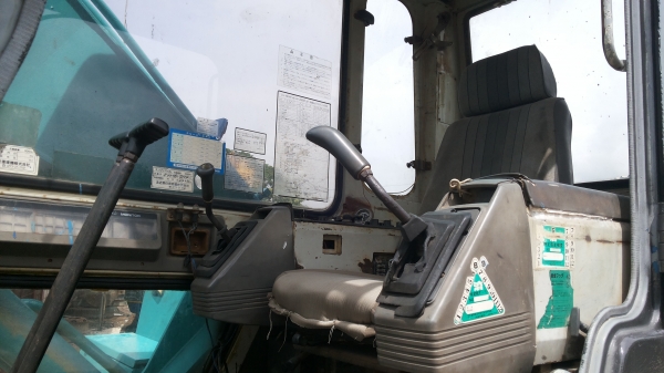 ขายด่วนรถเเม็คโครSUMITOMO SH260 F2 รุ่นSH120F2เทียบเท่าSK120รถสวยพร้อมใช้ยังไม่เคยใช้งานในเมืองไทยเลย ขายด่วนรถเเม็คโครSUMITOMO SH260 F2 รุ่นSH120F2เทียบเท่าSK120รถสวยพร้อมใช้ยังไม่เคยใช้งานในเมืองไทยเลย