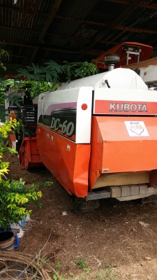 ขายคูโบต้่าdc60plus2คันพร้อมพ่วงลาก759000บาท