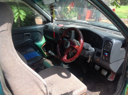 ขายNissan big m ตอนเดียวจอโค้ง เครื่อง2700พร้อมใช้งาน ขายNissan big m ตอนเดียวจอโค้ง เครื่อง2700พร้อมใช้งาน