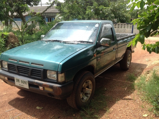 ขายNissan big m ตอนเดียวจอโค้ง เครื่อง2700พร้อมใช้งาน ขายNissan big m ตอนเดียวจอโค้ง เครื่อง2700พร้อมใช้งาน