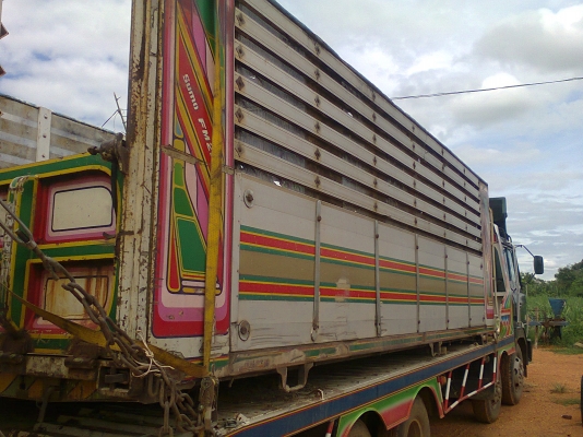 กระบะ 10 ล้อ ดัมพ์อลูมิเนียมสวยๆ ยาว 6.20 เมตร ครบชุด