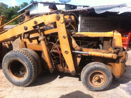 ขายด่วน รถตัก KOMATSU HD25 รถสวย สภาพพร้อมใช้งาน  ราคาถูก