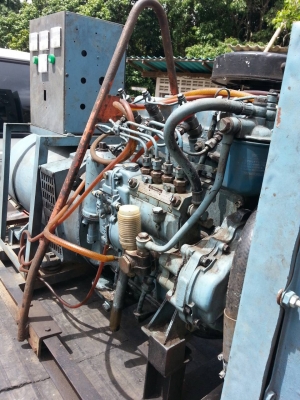 ขายเครื่องปั่นไฟ 15Kva 3 เฟส 4 สาย ขายเครื่องปั่นไฟ 15Kva 3 เฟส 4 สาย