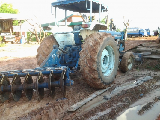 FORD  6600 เครื่อง  T5   เล่มทะเบียน  หาง 7เล่มทะเบียนเต็ม