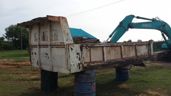 ขายกระบะดั้มถอดลงจากรถบรรทุกหกล้อดั้มราคาถูกสุดๆราคาโทร0843923995