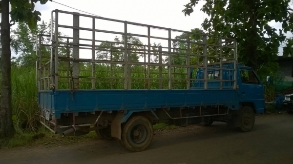 ขาย 6 ล้อ NPR กระบะยาว 5 เมตร เครื่อง 4BG1 125 แรงม้า คัสซีสวย มีสโลว์กลาง พวงมาลัยพาวเวอร์ ทะเบียนเต็มพร้อมโอนครับ ขาย 6 ล้อ NPR กระบะยาว 5 เมตร เครื่อง 4BG1 125 แรงม้า คัสซีสวย มีสโลว์กลาง พวงมาลัยพาวเวอร์ ทะเบียนเต็มพร้อมโอนครับ