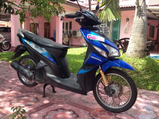 ขาย honda click ตัวแรก พร้อมใช้งาน คอมบายเบรค สภาพเดิมๆ
