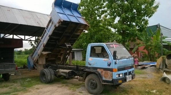 ขาย 6 ล้อดั้ม ไดฮัทสุ วางหัว NKR เครื่อง 4HF1 120 แรงม้า เฟืองท้าย F พวงมาลัยพาวเวอร์ ทะเบียนพร้อมโอนครับ ขาย 6 ล้อดั้ม ไดฮัทสุ วางหัว NKR เครื่อง 4HF1 120 แรงม้า เฟืองท้าย F พวงมาลัยพาวเวอร์ ทะเบียนพร้อมโอนครับ