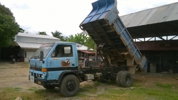 ขาย 6 ล้อดั้ม ไดฮัทสุ วางหัว NKR เครื่อง 4HF1 120 แรงม้า เฟืองท้าย F พวงมาลัยพาวเวอร์ ทะเบียนพร้อมโอนครับ