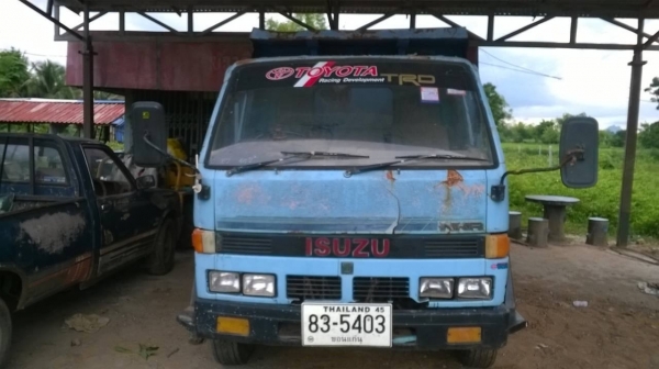 ขาย 6 ล้อดั้ม ไดฮัทสุ วางหัว NKR เครื่อง 4HF1 120 แรงม้า เฟืองท้าย F พวงมาลัยพาวเวอร์ ทะเบียนพร้อมโอนครับ ขาย 6 ล้อดั้ม ไดฮัทสุ วางหัว NKR เครื่อง 4HF1 120 แรงม้า เฟืองท้าย F พวงมาลัยพาวเวอร์ ทะเบียนพร้อมโอนครับ