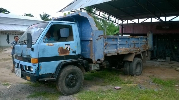 ขาย 6 ล้อดั้ม ไดฮัทสุ วางหัว NKR เครื่อง 4HF1 120 แรงม้า เฟืองท้าย F พวงมาลัยพาวเวอร์ ทะเบียนพร้อมโอนครับ ขาย 6 ล้อดั้ม ไดฮัทสุ วางหัว NKR เครื่อง 4HF1 120 แรงม้า เฟืองท้าย F พวงมาลัยพาวเวอร์ ทะเบียนพร้อมโอนครับ