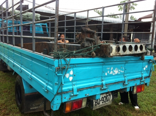 นัดส่งพรุ่งนี้ อ.บางคล้า ขายเล่มทะเบียนหกล้อพร้อมชุดโอนพร้อมคัสซี่-ของแท้แน่นอนครับ ฮีโน่ FE173- คัสซี่ใหญ่  ตามรูป รายละเอียดโทรคุยครับ